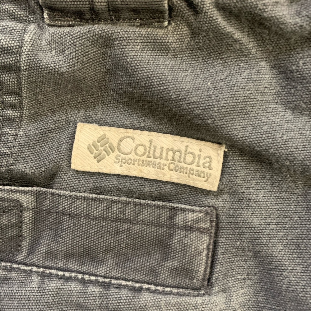Columbia Grey Shorts Men’s 36